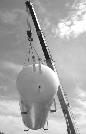 Погрузка надземной емкости для СУГ V-10 м3 производства &laquo;Газовик-Химмаш&raquo;